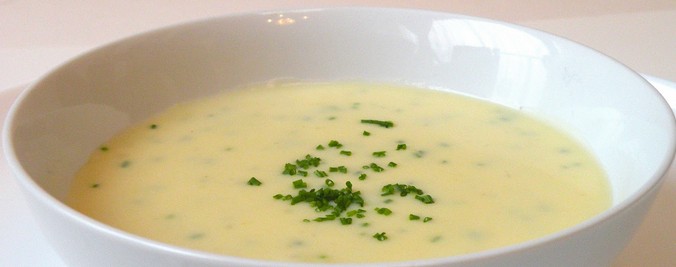 sopa-papas-cebolla-verdeo